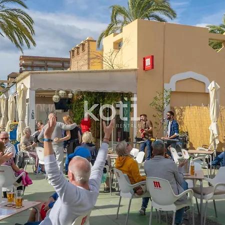 דירה Koti - Loft In The Center פואנגירולה